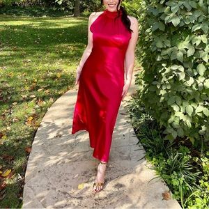 Saloni Michele red silk halter dress, size 10. Worn once to a wedding as seen.